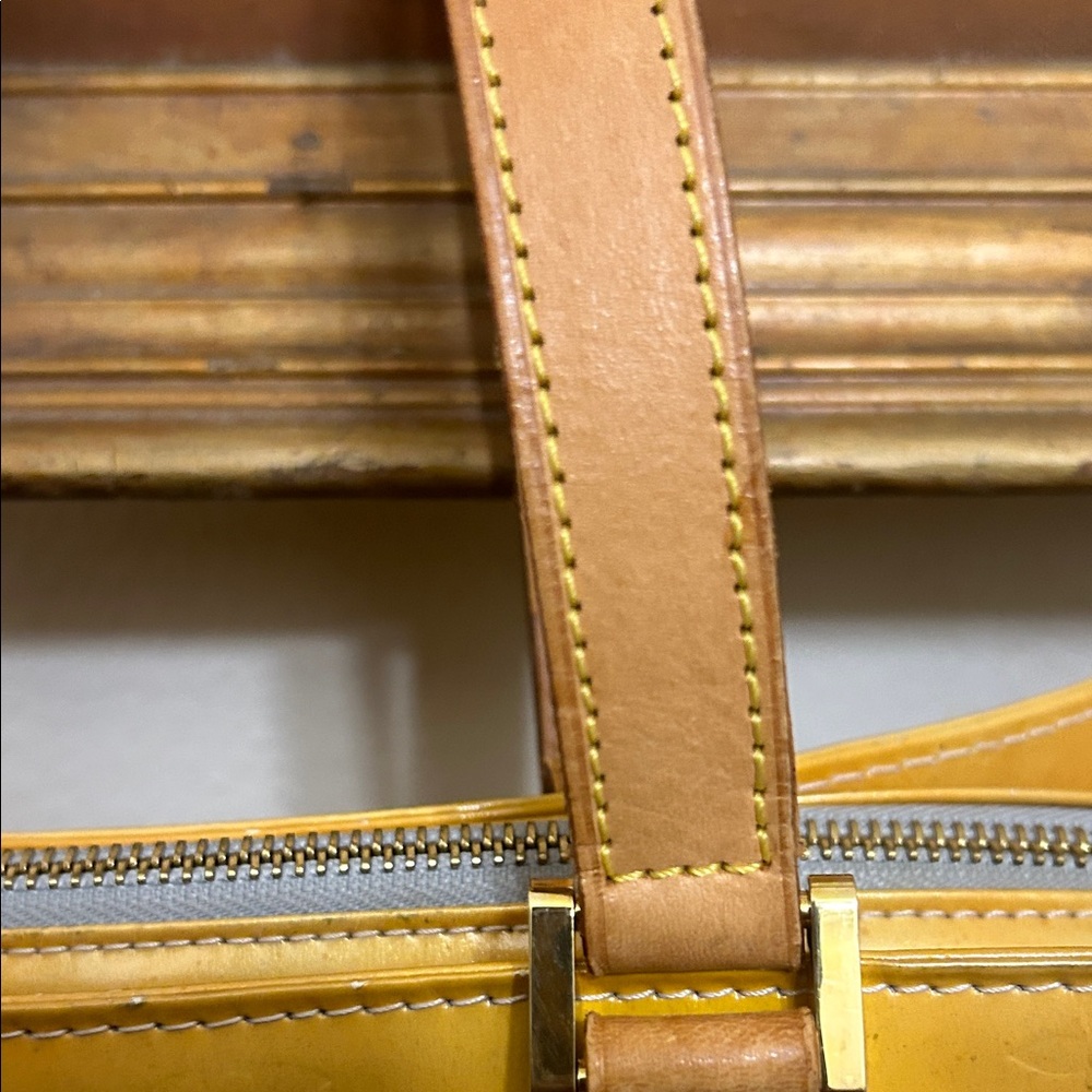 Louis Vuitton Yellow Tote Bag - Picture 3 of 16